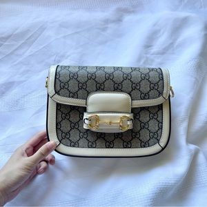 GG Horsebit Shoulder Bag
